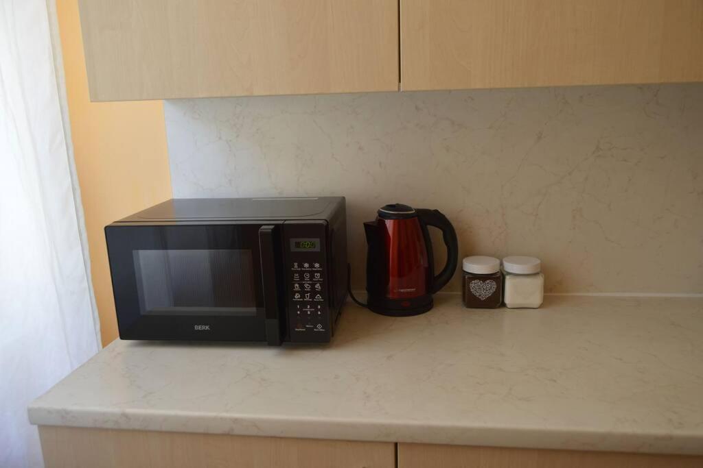 Spacious Old Town Family Peachy 2 Bedrooms Apartment, Nearby The Riga Presidential Castle Zewnętrze zdjęcie