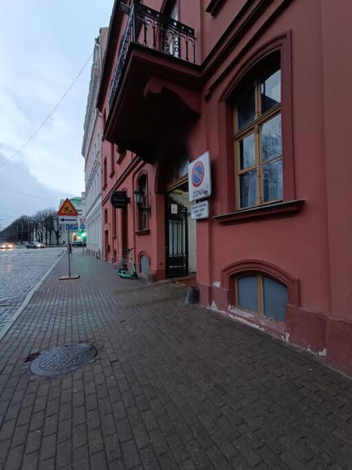 Spacious Old Town Family Peachy 2 Bedrooms Apartment, Nearby The Riga Presidential Castle Zewnętrze zdjęcie
